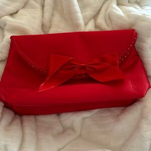 Yves Saint Laurent Parfums YSL Red Satin Lined Make-Up Clutch Purse Bag 🧲 Close